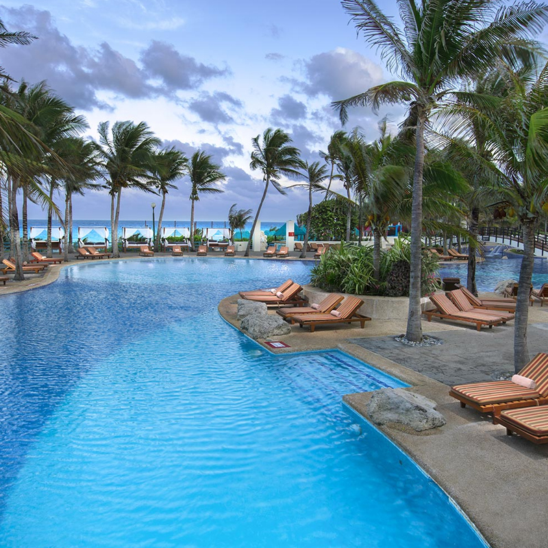 Oasis Hotel - Cancun 2024