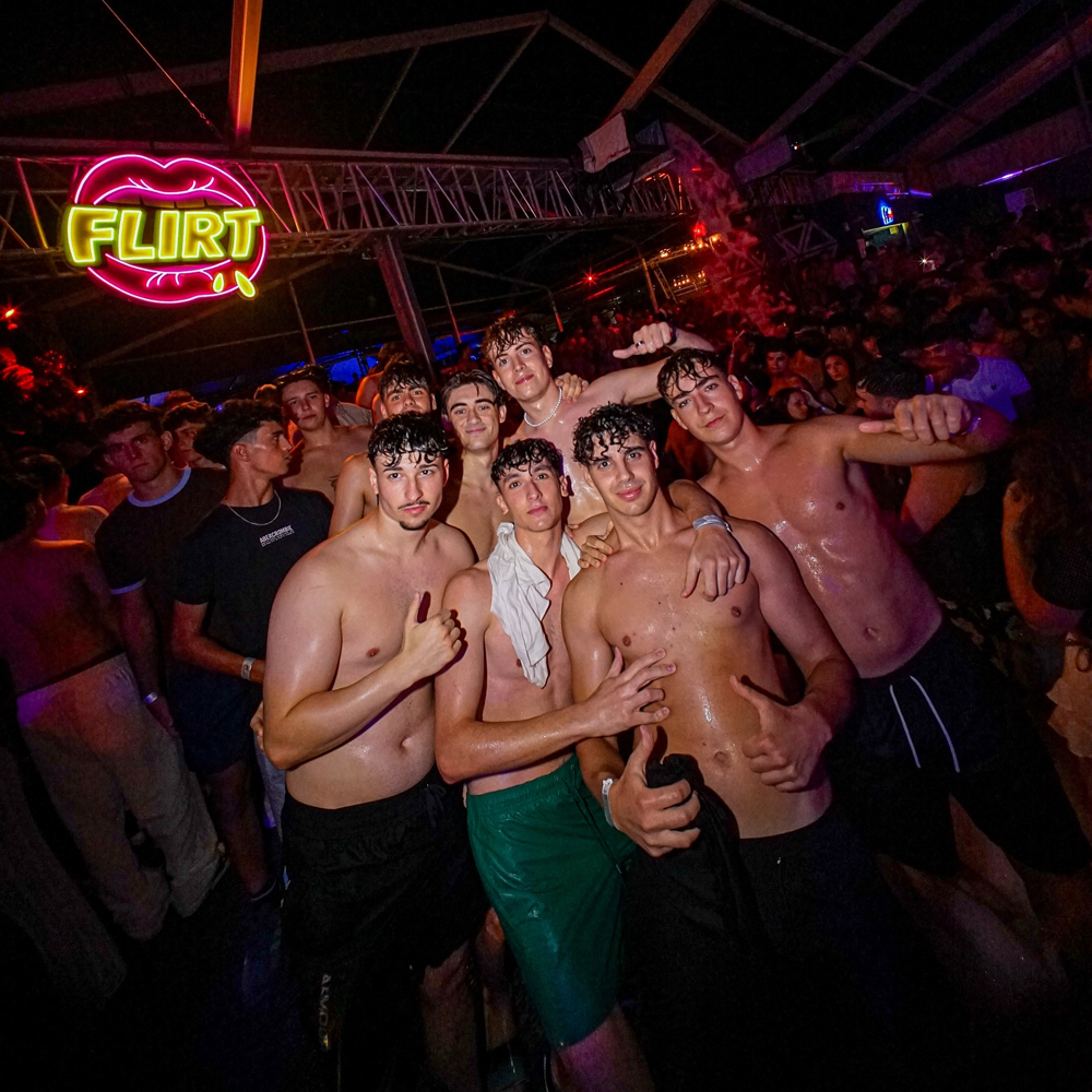 Foam Party - Image 6