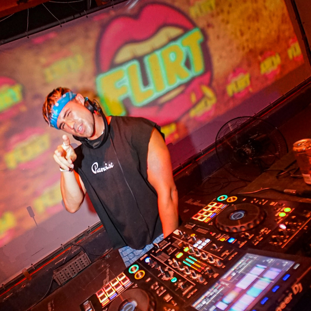 Foam Party - Image 9
